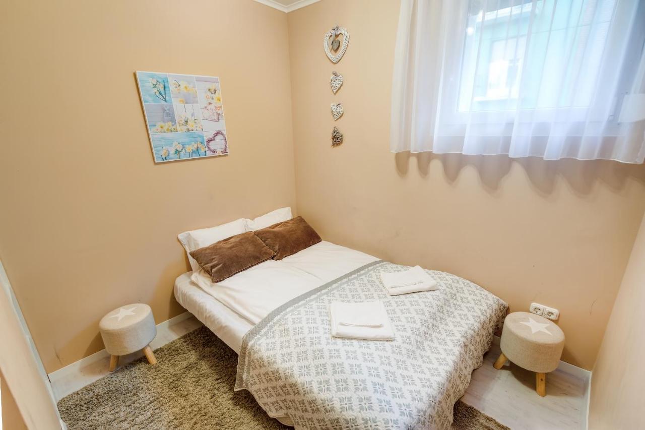 Victor Hugo Apartment Budapest Ngoại thất bức ảnh